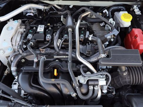 Used 2024 Nissan Sentra SV FWD image 28