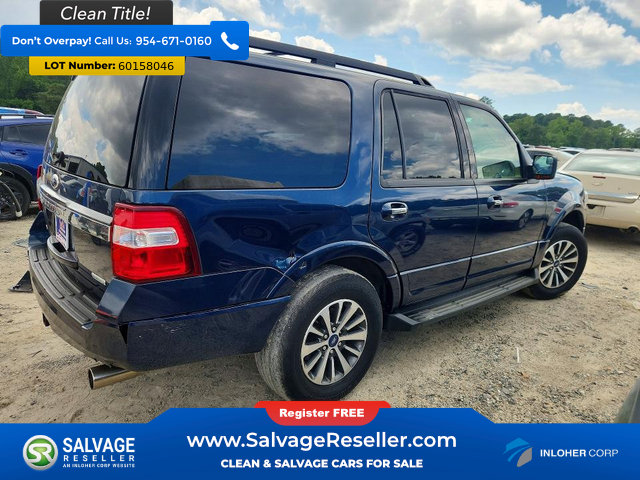 Used 2015 Ford Expedition XLT w/ Equipment Group 202A AWD/4WD image 4