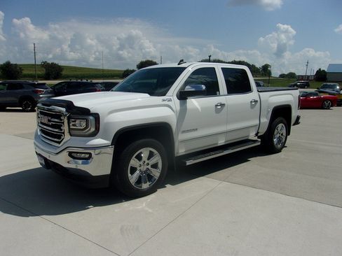 Used 2018 GMC Sierra 1500 SLT AWD/4WD image 6