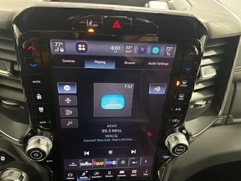 New 2026 RAM 1500 Laramie AWD/4WD image 18