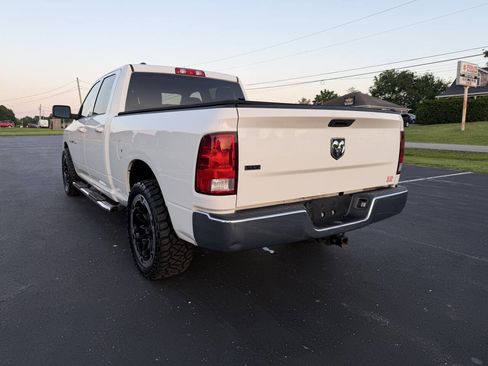 Used 2021 RAM 1500 Classic SLT RWD image 5