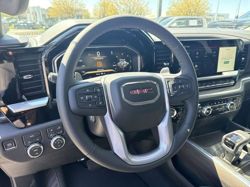 New 2026 GMC Sierra 1500 SLT w/ SLT Premium Package AWD/4WD image 13