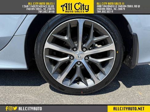 Used 2022 Honda Civic Touring image 15