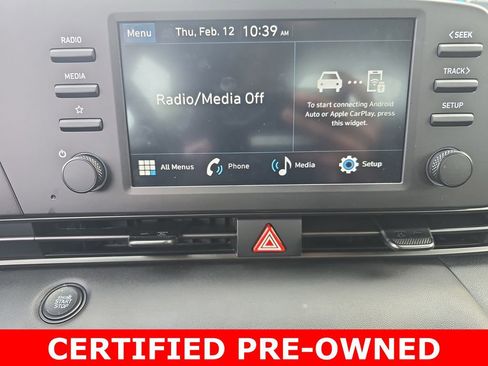 Certified 2025 Hyundai Elantra Sport image 23