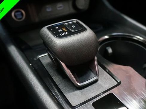 Certified 2023 Nissan Rogue SV AWD/4WD image 19