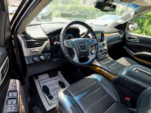 Used 2017 GMC Yukon Denali w/ Open Road Package AWD/4WD image 16