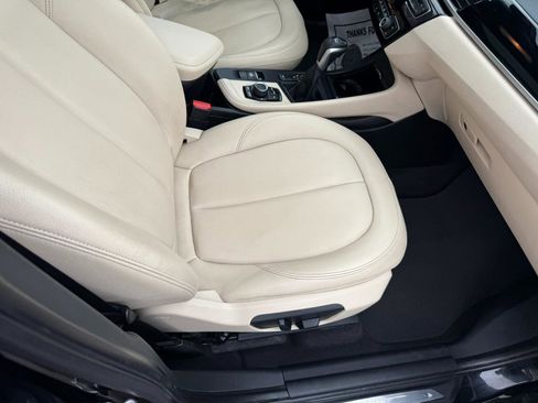 Used 2017 BMW X1 xDrive28i image 23