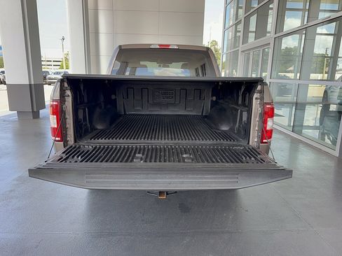 Certified 2018 Ford F150 XLT RWD image 7