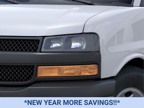 New 2025 Chevrolet Express 2500 image 9