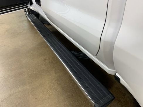 Used 2023 GMC Sierra 1500 Denali Ultimate image 18