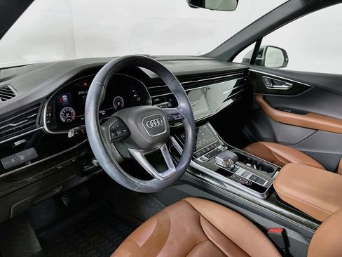 Used 2023 Audi Q7 2.0T Premium w/ Towing Package AWD/4WD image 10