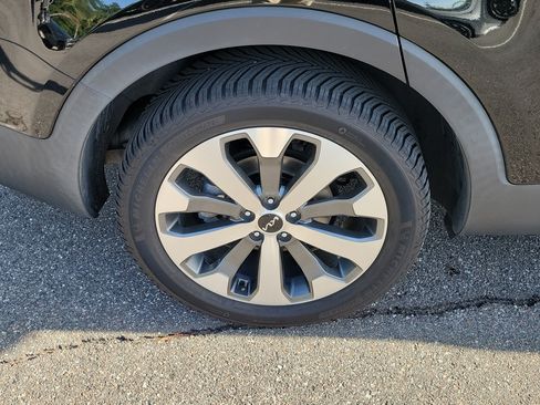 Used 2022 Kia Telluride S FWD image 41