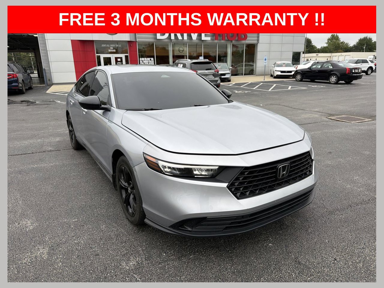 Used 2025 Honda Accord SE image 1