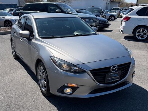 Used 2015 MAZDA MAZDA3 i Sport image 3