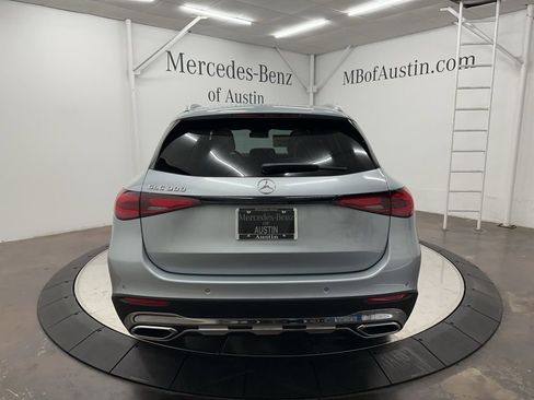 New 2026 Mercedes-Benz GLC 300 image 6