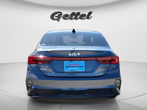 Used 2023 Kia Forte LXS w/ LXS Technology Package image 5