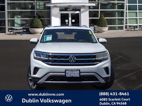 Certified 2023 Volkswagen Atlas SEL AWD/4WD image 2