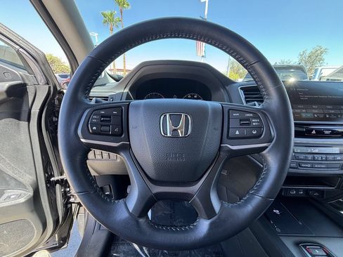 Certified 2025 Honda Ridgeline RTL+ image 25