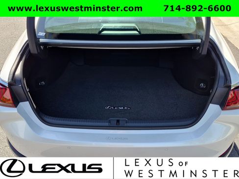 Used 2025 Lexus ES 300h w/ Premium Package FWD image 10