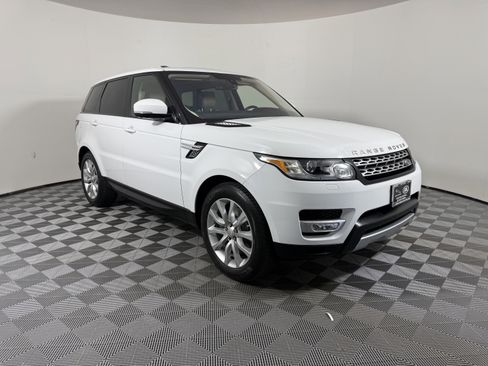 Used 2016 Land Rover Range Rover Sport HSE image 6