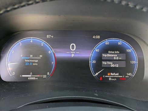 Used 2023 Toyota Highlander Limited image 11