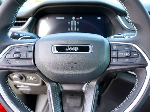 New 2026 Jeep Grand Cherokee Laredo RWD image 12