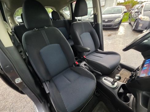 Used 2016 Nissan Versa Note SV FWD image 20