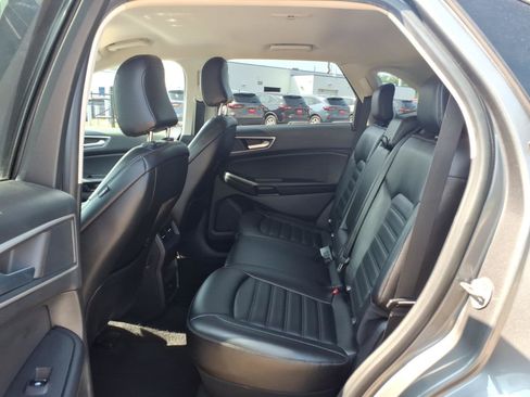 Certified 2023 Ford Edge SEL AWD/4WD image 11