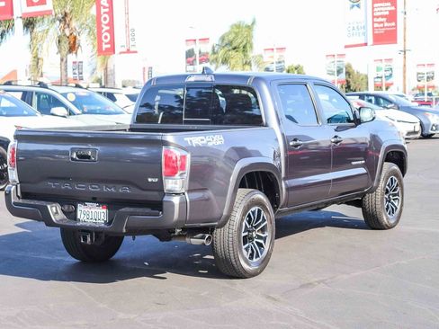 Certified 2023 Toyota Tacoma TRD Sport AWD/4WD image 7