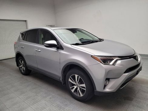 Used 2018 Toyota RAV4 XLE w/ All Weather Liner Package FWD image 13