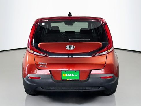 Used 2020 Kia Soul LX FWD image 8