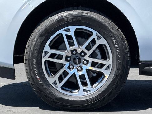 New 2026 Ford Expedition Active AWD/4WD image 33