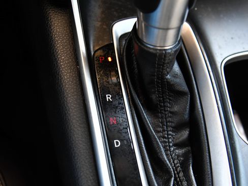 Used 2018 Honda Accord Sport image 26
