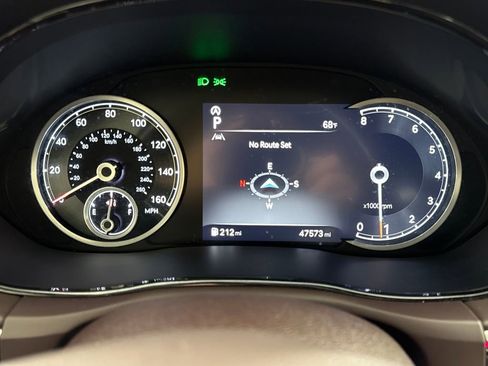 Certified 2022 Genesis GV70 2.5T w/ Advanced Package AWD/4WD image 17
