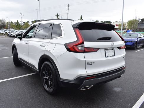 Certified 2024 Honda CR-V Sport image 6