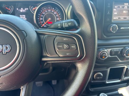 Used 2021 Jeep Wrangler Unlimited Sport AWD/4WD image 20