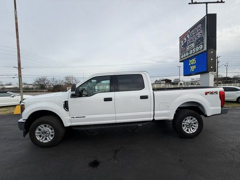 Used 2019 Ford F250 XLT w/ XLT Value Package image 6