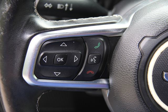 Used 2018 Jeep Wrangler Unlimited Sahara AWD/4WD image 20