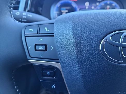 New 2026 Toyota Crown Limited image 21