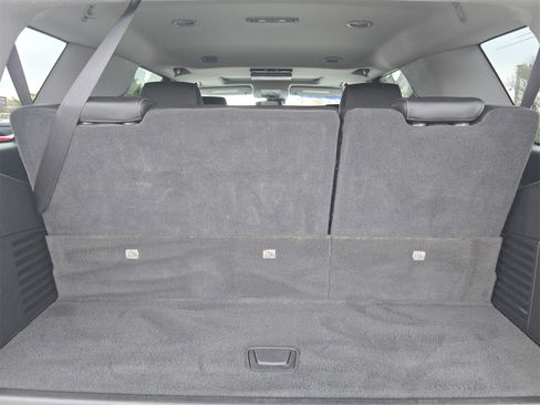 Used 2020 Chevrolet Tahoe LT image 18