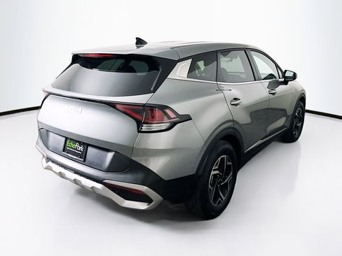 Used 2025 Kia Sportage LX image 9