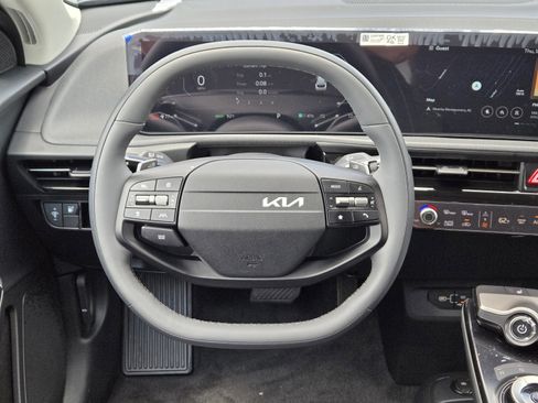 New 2025 Kia EV6 Light image 20