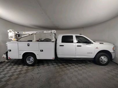 Used 2022 RAM 3500 Tradesman w/ Chrome Appearance Group