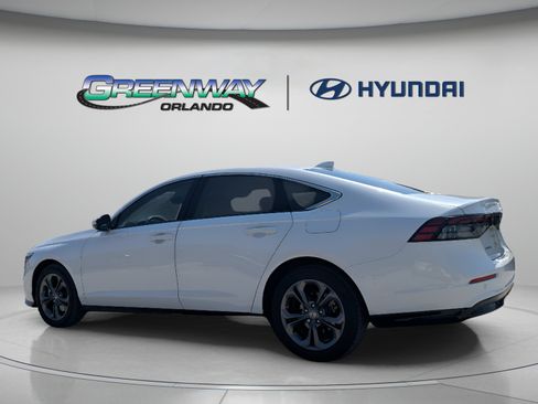 Used 2023 Honda Accord EX-L image 6