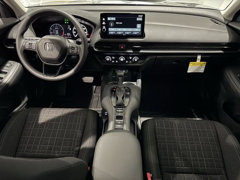 New 2026 Honda HR-V LX image 13