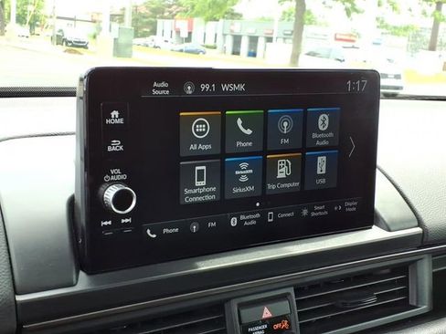Certified 2025 Honda Pilot TrailSport image 17