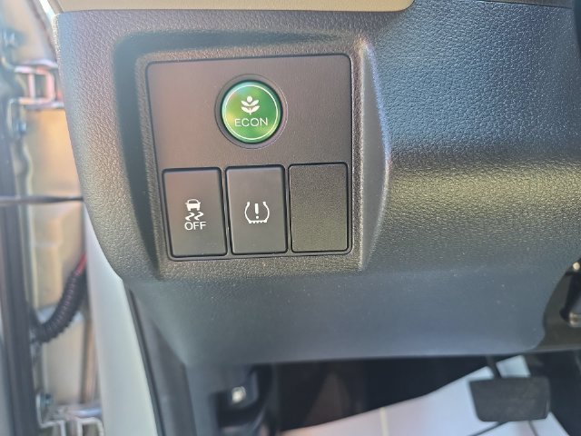 Used 2016 Honda HR-V EX image 25