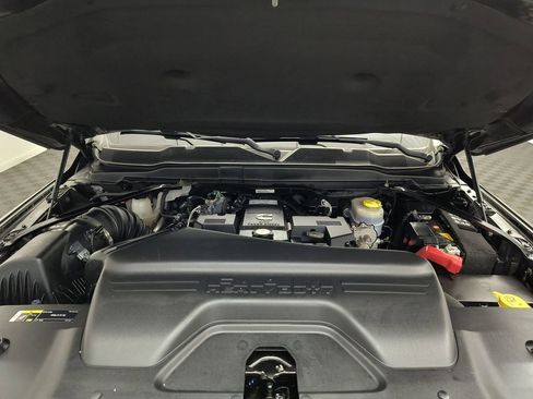 Used 2020 RAM 2500 Limited image 33