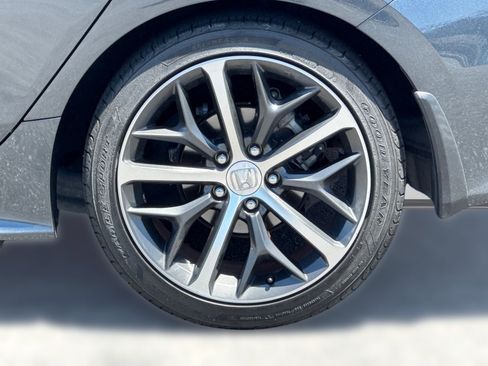 Used 2024 Honda Civic Touring image 13