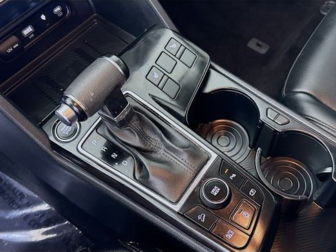 Used 2023 Kia Sportage EX image 20